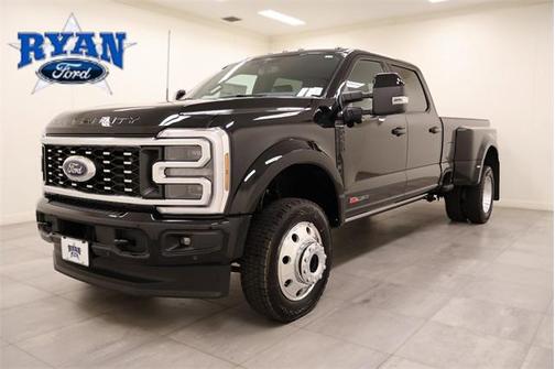 2025 Ford F-450 Platinum