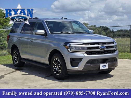 Silver Metallic 2024 Ford Expedition XLT