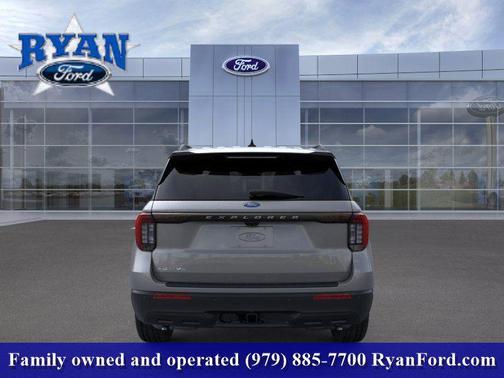 Carbonized Gray Metallic 2026 Ford Explorer Active