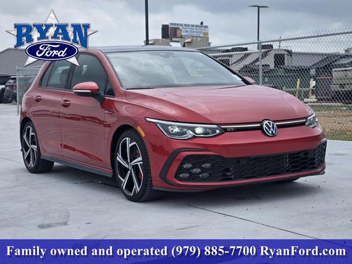 Kings Red Metallic 2024 Volkswagen Golf GTI 2.0T SE DSG
