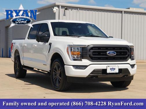 Oxford White 2023 Ford F-150 XLT