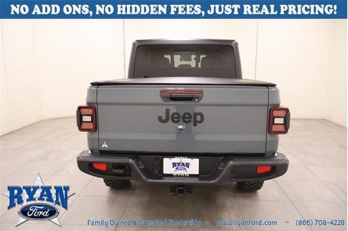 2024 Jeep Gladiator Willys