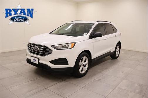 2020 Ford Edge SE