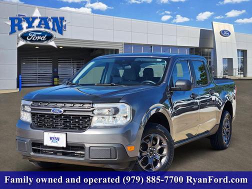 Gray Metallic 2022 Ford Maverick XLT