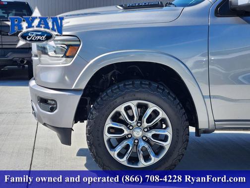 Billet Silver Metallic Clearcoat 2020 RAM 1500 Laramie