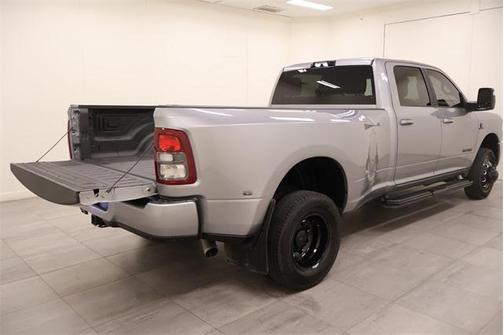 2024 RAM 3500 Big Horn Crew Cab 4x4 8' Box