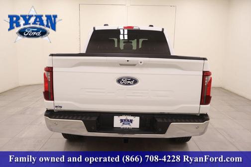 Oxford White 2025 Ford F-150 XLT