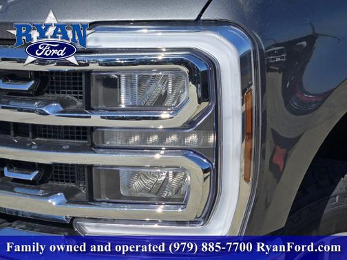 Carbonized Gray Metallic 2026 Ford F-250 Lariat