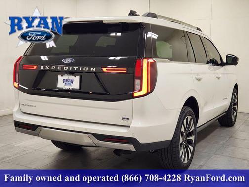 2026 Ford Expedition Platinum