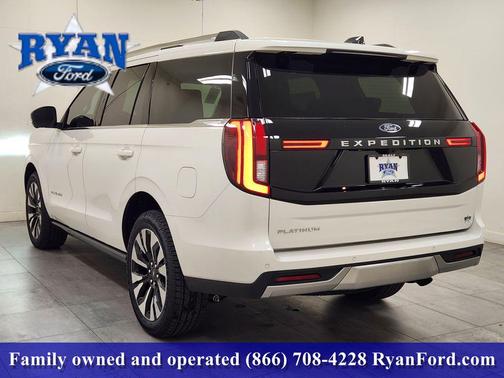 2026 Ford Expedition Platinum