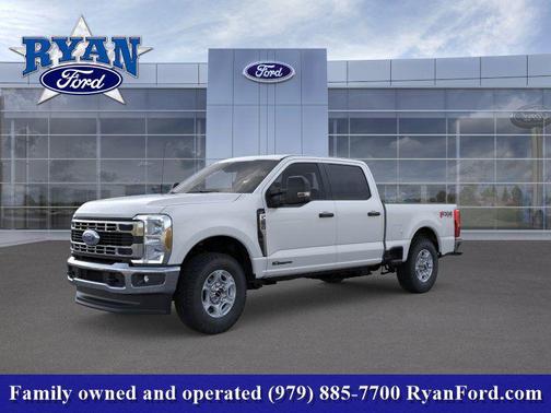 Oxford White 2026 Ford F-250 XLT
