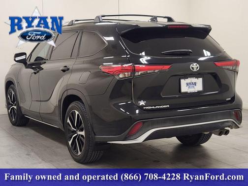 2022 Toyota Highlander XSE