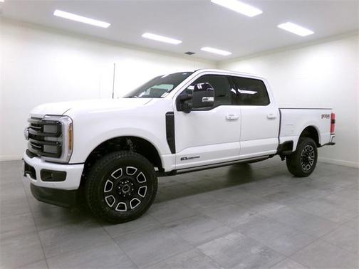 2025 Ford F-250 Platinum