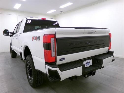 2025 Ford F-250 Platinum