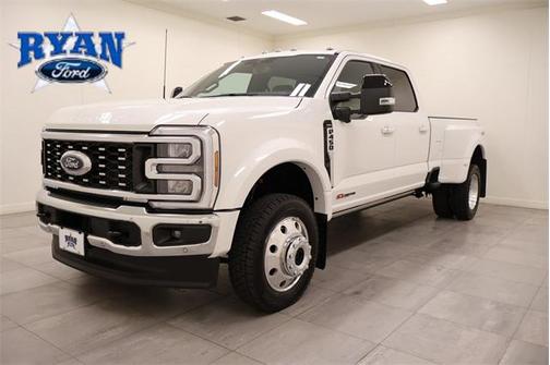 2025 Ford F-450 Lariat