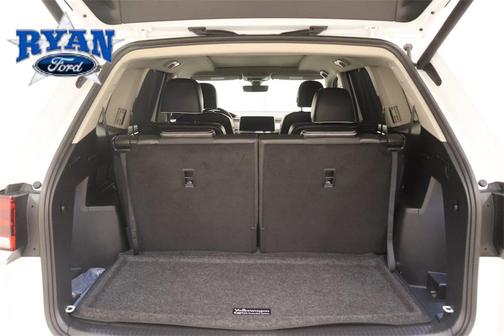 2025 Volkswagen Atlas 2.0T SEL Premium R-Line 4MOTION