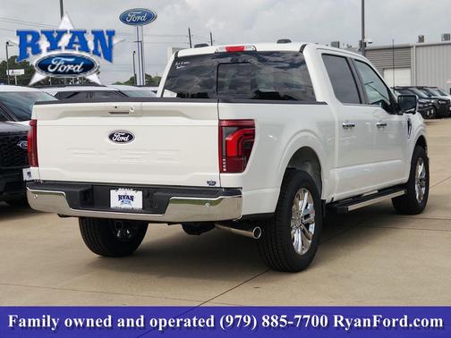 Star White Metallic Tri-Coat 2026 Ford F-150 Lariat