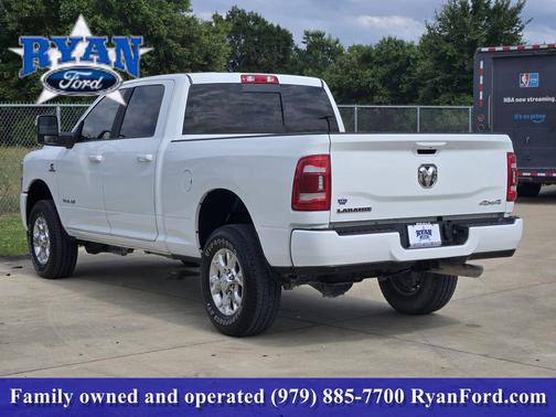Bright White Clearcoat 2024 RAM 2500 Laramie Crew Cab 4x4 6'4' Box