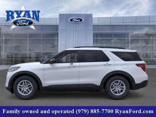 Space White Metallic 2026 Ford Explorer Active