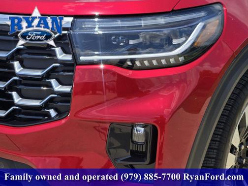Rapid Red Metallic Tinted Clearcoat 2026 Ford Explorer Platinum