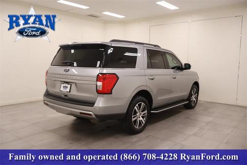 2023 Ford Expedition XLT