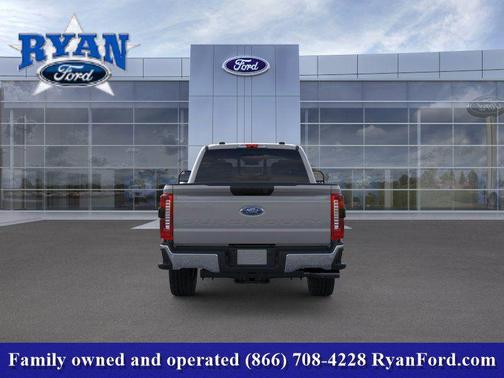 Avalanche 2026 Ford F-250 XLT