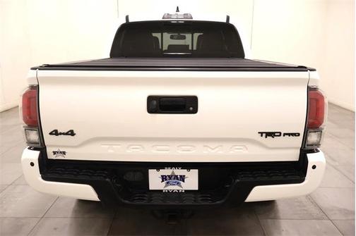 2017 Toyota Tacoma Base
