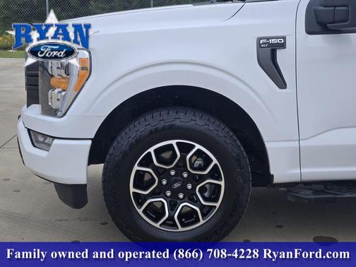 Oxford White 2023 Ford F-150 XLT