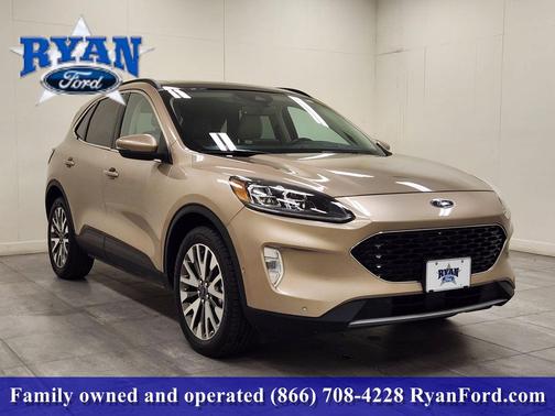 2020 Ford Escape Titanium