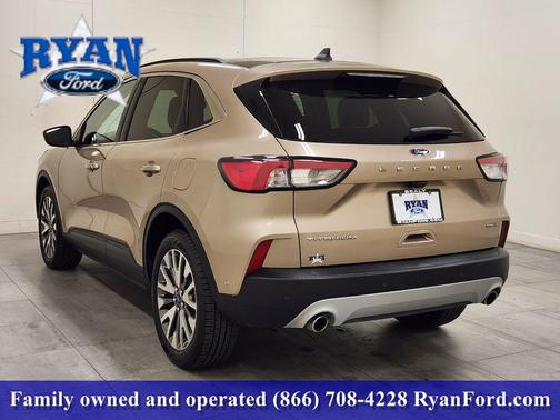 2020 Ford Escape Titanium