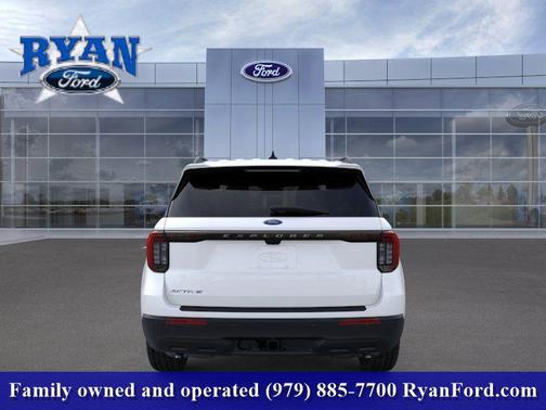 Star White Metallic Tri-Coat 2026 Ford Explorer Active