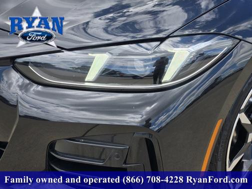 Black Sapphire Metallic 2026 BMW 430 i