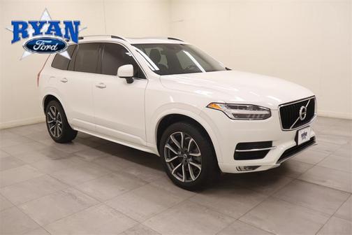 2019 Volvo XC90 T5 Momentum