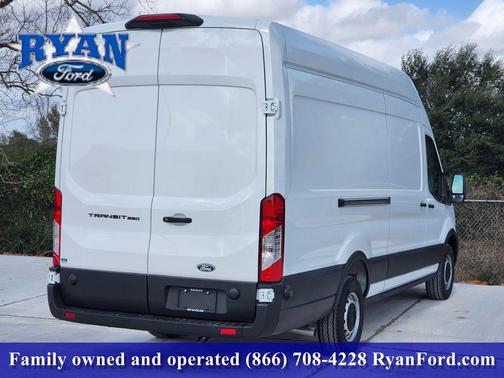 Oxford White 2026 Ford Transit-350 Base