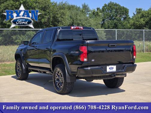 Black 2025 Chevrolet Colorado ZR2