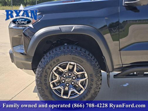 Black 2025 Chevrolet Colorado ZR2