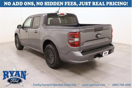 2025 Ford Maverick Lobo Standard
