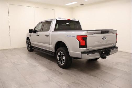 2023 Ford F-150 Lightning XLT