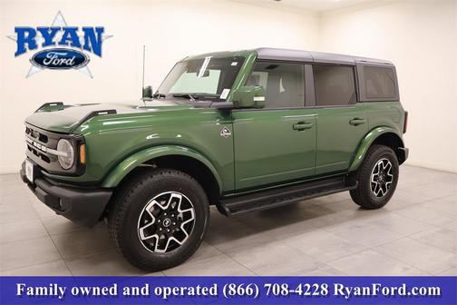 2025 Ford Bronco Outer Banks