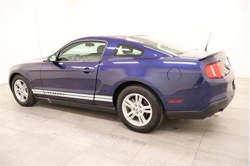 2012 Ford Mustang V6