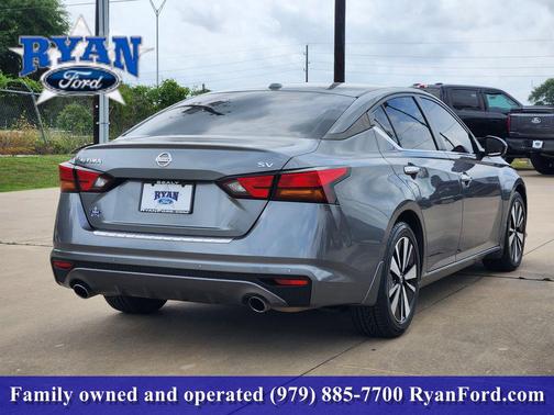 Gun Metallic 2022 Nissan Altima 2.5 SV
