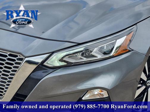 Gun Metallic 2022 Nissan Altima 2.5 SV
