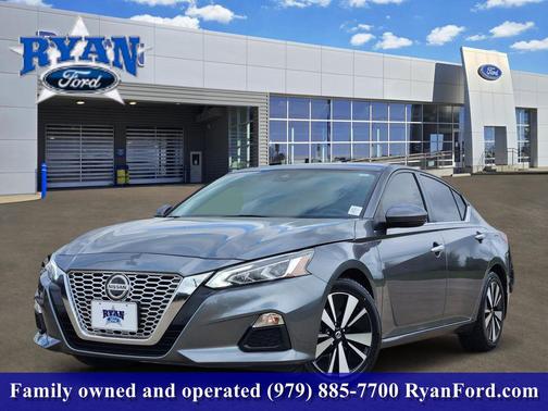 Gun Metallic 2022 Nissan Altima 2.5 SV