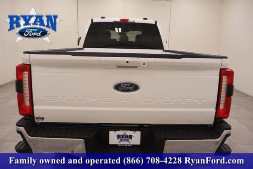 Star White Metallic Tri-Coat 2026 Ford F-350 Lariat