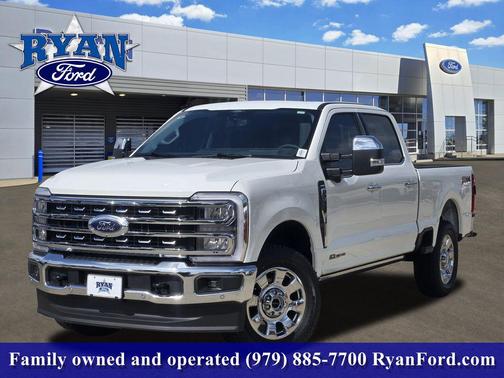 Star White Metallic Tri-Coat 2026 Ford F-250 Lariat