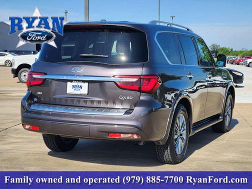Anthracite Gray 2024 INFINITI QX80 Luxe