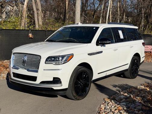 2023 Lincoln Navigator Reserve
