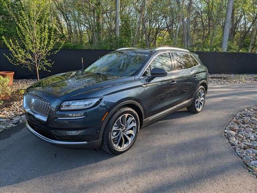 Flight Blue 2022 Lincoln Nautilus Reserve