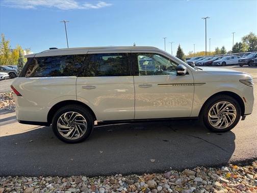 2025 Lincoln Navigator Reserve