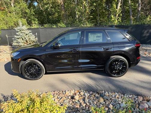 2026 Lincoln Corsair Reserve